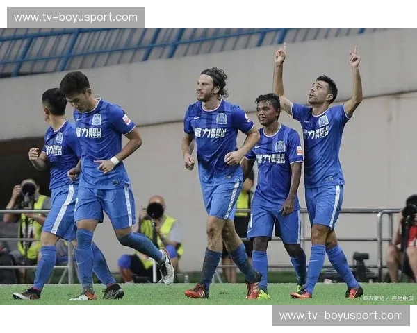 横滨水手vs太阳神：亚洲杯赛场上的燃情碰撞与战术博弈